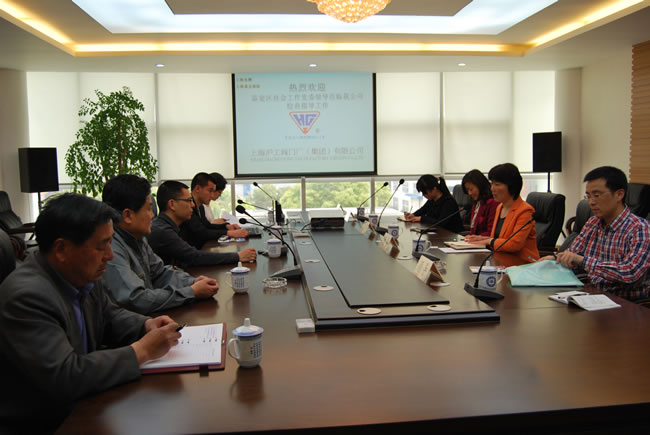 嘉定區(qū)社會(huì)工作黨委領(lǐng)導(dǎo)在我公司做調(diào)研