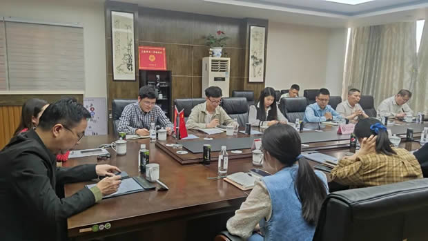 ζ^(q)(w)I(y)öơʮ(w)yTh֧_չ(lin)W(xu)(dng)D6